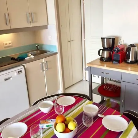 Apartment 2 Bedrooms With Sea View And Pool *