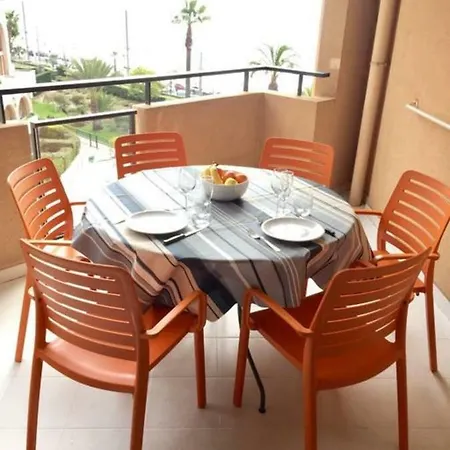Apartment 2 Bedrooms With Sea View And Pool